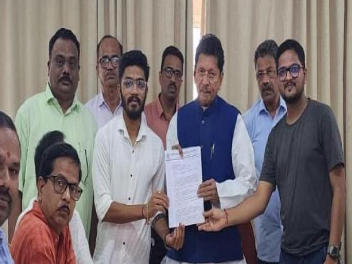 Soon beautification of railway terminus area from Sindhuratna says Minister Dipak Kesarkar | सिंधुरत्नमधून रेल्वे टर्मिनस परिसराचे लवकरच सुशोभीकरण - मंत्री केसरकर  Soon beautification of railway terminus area from Sindhuratna says Minister Dipak Kesarkar | सिंधुरत्नमधून रेल्वे टर्मिनस परिसराचे लवकरच सुशोभीकरण - मंत्री केसरकर