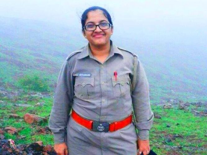 Deepali Chavan suicide case: Forest department inquiry committee instead of department inquiry | दीपाली चव्हाण आत्महत्या प्रकरण : खाते चौकशीऐेवजी वनविभागाची चौकशी समिती Deepali Chavan suicide case: Forest department inquiry committee instead of department inquiry | दीपाली चव्हाण आत्महत्या प्रकरण : खाते चौकशीऐेवजी वनविभागाची चौकशी समिती