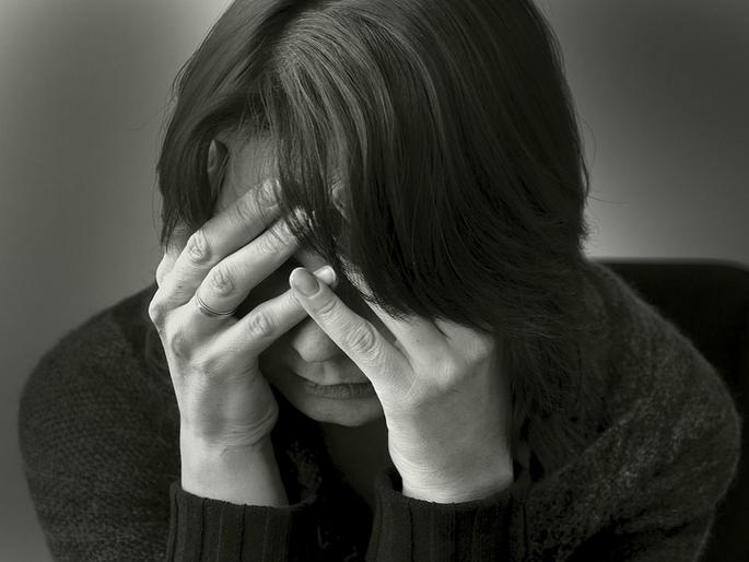 How regular exercise reduces risk of depression | डिप्रेशन दूर करण्यासाठी खास उपाय, आरोग्यालाही होतील फायदे How regular exercise reduces risk of depression | डिप्रेशन दूर करण्यासाठी खास उपाय, आरोग्यालाही होतील फायदे