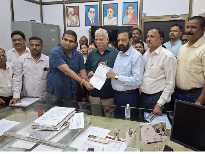 Mumbai Rains: Massive Outbreak of Malaria, Dengue in Borivali-Dahisar; Uddhav Sena Demands Immediate Action | बोरिवली-दहिसरमध्ये मलेरिया, डेंग्यूचा उद्रेक! ठाकरे गटाकडून महापालिकेकडे उपाययोजनांची मागणी