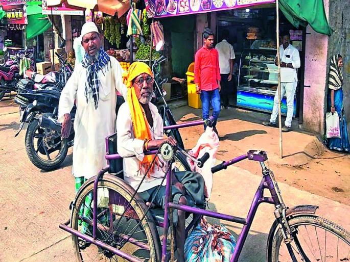 Such a principle of Divinity, there we can match the tax ... | दिव्यत्वाची अशीही प्रचिती, तेथे कर आमुचे जुळती... Such a principle of Divinity, there we can match the tax ... | दिव्यत्वाची अशीही प्रचिती, तेथे कर आमुचे जुळती...