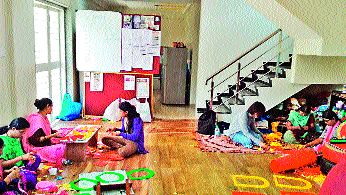 Divya received the opportunity of employment | दिव्यांगांना मिळाली रोजगाराची संधी Divya received the opportunity of employment | दिव्यांगांना मिळाली रोजगाराची संधी