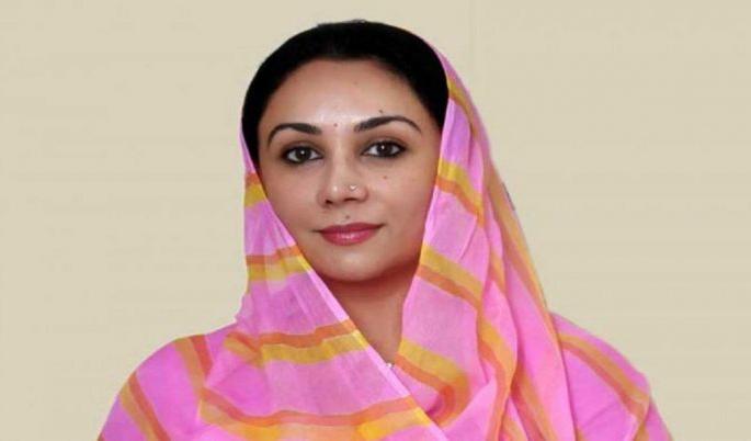 Diya Kumari claims that Jaipur's erstwhile royal family has descended from Lord Ram's son Kush | होय, आम्ही आहोत प्रभू श्री रामाचे वंशज; जयपूर राजघराण्यातील राजकुमारीने सादर केली कागदपत्रे Diya Kumari claims that Jaipur's erstwhile royal family has descended from Lord Ram's son Kush | होय, आम्ही आहोत प्रभू श्री रामाचे वंशज; जयपूर राजघराण्यातील राजकुमारीने सादर केली कागदपत्रे
