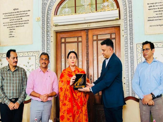 IIFA event will increase investment in tourism sector in Rajasthan - Deputy Chief Minister Diya Kumari | 'आयफा'मुळे राजस्थानमधील पर्यटन क्षेत्रात गुंतवणूक वाढेल - उपमुख्यमंत्री दिया कुमारी IIFA event will increase investment in tourism sector in Rajasthan - Deputy Chief Minister Diya Kumari | 'आयफा'मुळे राजस्थानमधील पर्यटन क्षेत्रात गुंतवणूक वाढेल - उपमुख्यमंत्री दिया कुमारी