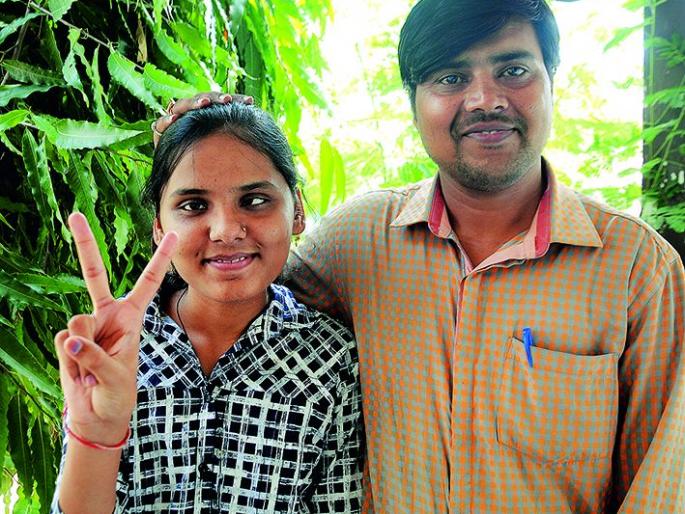 Dark Life in Dark Life! | अंधारलेल्या जीवनात प्रकाश पणती !