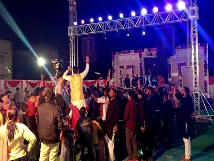 This Punjab Village Announces Rs 21,000 For Holding Weddings Without Alcohol, DJ | लग्नात DJ वाजवू नका अन् दारूही देऊ नका; मिळेल २१ हजारांचे बक्षीस, 'या' ग्रामपंचायतीचा अनोखा उपक्रम This Punjab Village Announces Rs 21,000 For Holding Weddings Without Alcohol, DJ | लग्नात DJ वाजवू नका अन् दारूही देऊ नका; मिळेल २१ हजारांचे बक्षीस, 'या' ग्रामपंचायतीचा अनोखा उपक्रम