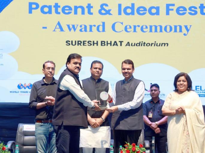 Dr. Sanjay Dhoble holds a record of 52 patents in physics and other subjects | डॉ. संजय ढोबळे यांचा भौतिकशास्त्र व अन्य विषयांवर तब्बल ५२ पेटंटचा रेकॉर्ड Dr. Sanjay Dhoble holds a record of 52 patents in physics and other subjects | डॉ. संजय ढोबळे यांचा भौतिकशास्त्र व अन्य विषयांवर तब्बल ५२ पेटंटचा रेकॉर्ड