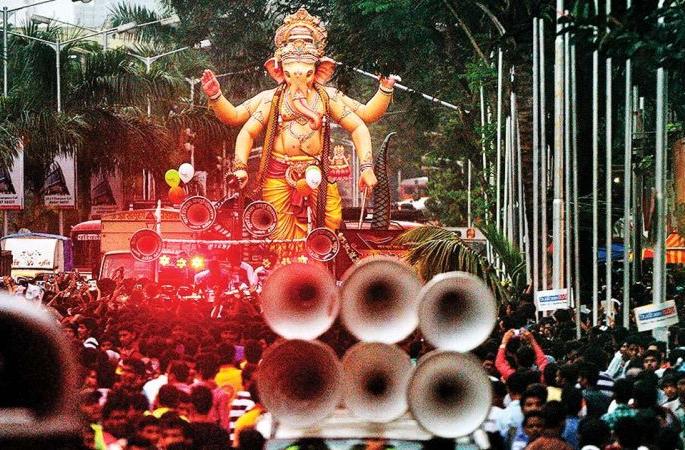 Will the DJ's voice be muted in Ganeshotsav? | गणेशोत्सवात डीजेचा आवाज होणार का म्युट? Will the DJ's voice be muted in Ganeshotsav? | गणेशोत्सवात डीजेचा आवाज होणार का म्युट?