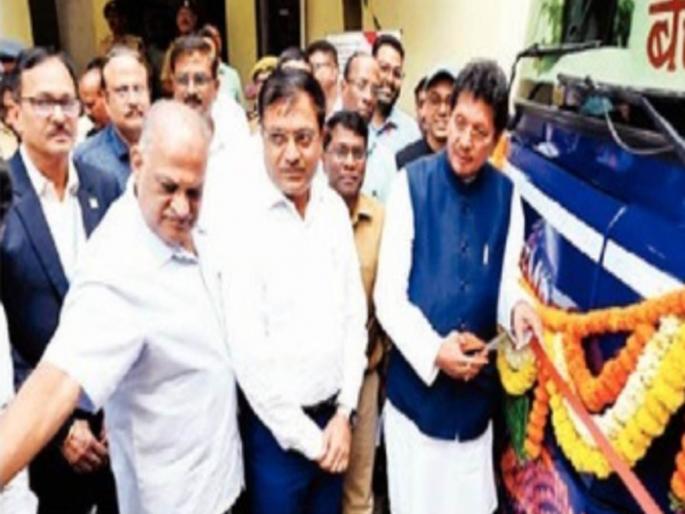 mumbai bus service will be the best for the environment air purification system in 250 best buses | मुंबईची बससेवा ठरणार पर्यावरणासाठी ‘बेस्ट’, २५० बेस्ट गाड्यांमध्ये वायू शुद्धीकरण यंत्रणा mumbai bus service will be the best for the environment air purification system in 250 best buses | मुंबईची बससेवा ठरणार पर्यावरणासाठी ‘बेस्ट’, २५० बेस्ट गाड्यांमध्ये वायू शुद्धीकरण यंत्रणा