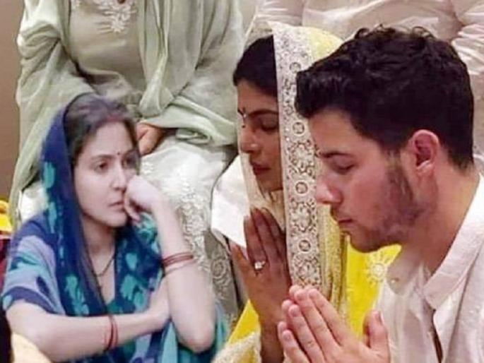 jokes flooded on priyanka chopra nick jonas engagement | प्रियांका-निकच्या ‘रोका सेरेमनी’वरचे हे जोक्स वाचल्यानंतर हसून हसून दुखेल पोट!! jokes flooded on priyanka chopra nick jonas engagement | प्रियांका-निकच्या ‘रोका सेरेमनी’वरचे हे जोक्स वाचल्यानंतर हसून हसून दुखेल पोट!!
