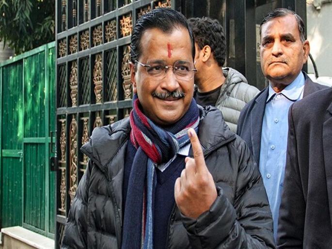 Delhi Election 2020 Live Updates Polling for 70 Assembly constituencies in Delhi begins | Delhi Election 2020 Live Updates : दिल्लीत 53 टक्के मतदान, आता उरली निकालाची प्रतीक्षा Delhi Election 2020 Live Updates Polling for 70 Assembly constituencies in Delhi begins | Delhi Election 2020 Live Updates : दिल्लीत 53 टक्के मतदान, आता उरली निकालाची प्रतीक्षा
