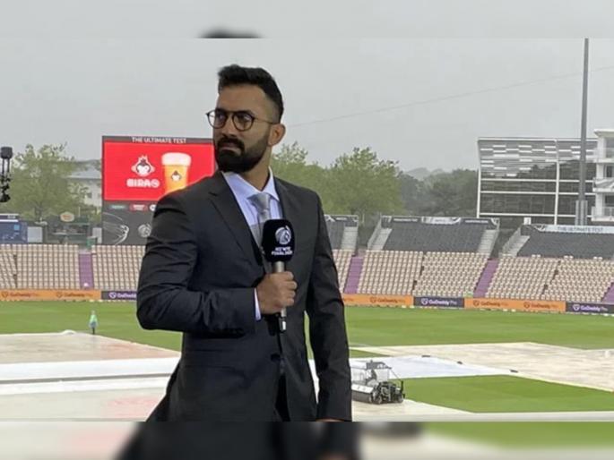 WTC final 2021 Ind vs NZ 1st Test :  ‘Exactly opposite to you’, Dinesh Karthik sledges Nasser Hussain in comm box  | WTC final 2021 Ind vs NZ 1st Test : रोहित शर्माचं कौतुक करत होता इंग्लंडचा माजी कर्णधार, दिनेश कार्तिकनं घेतली फिरकी