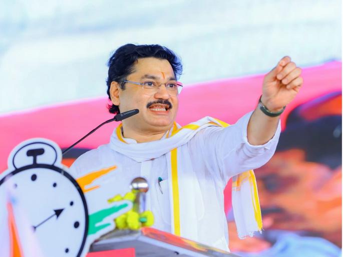 4 Vidhan Sabha seats to NCP Ajit Pawar in Beed Dist; Dhananjay Munde's statement upset BJP, Shinde Sena supporters | बीडमधील ४ जागा राष्ट्रवादीला; धनंजय मुंडेंच्या विधानाने भाजपा, शिंदे सेनेचे इच्छुक अस्वस्थ 4 Vidhan Sabha seats to NCP Ajit Pawar in Beed Dist; Dhananjay Munde's statement upset BJP, Shinde Sena supporters | बीडमधील ४ जागा राष्ट्रवादीला; धनंजय मुंडेंच्या विधानाने भाजपा, शिंदे सेनेचे इच्छुक अस्वस्थ