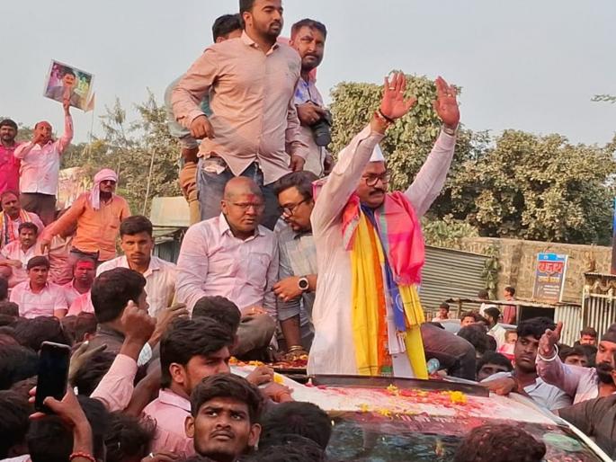 'Only DM' slogan in Parli Constituency 2024; Dhananjay Munde's biggest win, a lead of 1 lakh 38 thousand | परळीत 'ओन्ली डीएम'चा नारा; धनंजय मुंडेंचा तब्बल १ लाख ४० हजार मतांनी ऐतिहासिक विजय 'Only DM' slogan in Parli Constituency 2024; Dhananjay Munde's biggest win, a lead of 1 lakh 38 thousand | परळीत 'ओन्ली डीएम'चा नारा; धनंजय मुंडेंचा तब्बल १ लाख ४० हजार मतांनी ऐतिहासिक विजय