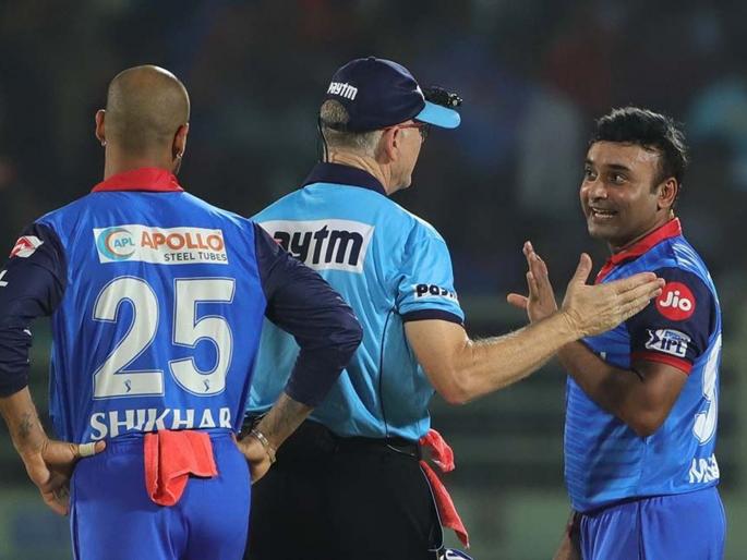 IPL 2019: Amit Mishra's Dancing in ground, Video Viral | IPL 2019 : अमित मिश्राचा मैदानात भन्नाट डान्स, व्हिडीओ वायरल