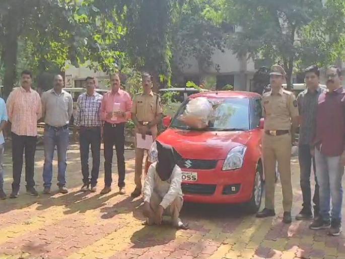 Dhule LCB stopped the smuggling of ganja, chained an old man and seized the goods worth three and a half lakhs | धुळे एलसीबीने रोखली गांजाची तस्करी, वृद्धाला बेड्या ठोकत साडेतीन लाखांचा मुद्देमाल जप्त Dhule LCB stopped the smuggling of ganja, chained an old man and seized the goods worth three and a half lakhs | धुळे एलसीबीने रोखली गांजाची तस्करी, वृद्धाला बेड्या ठोकत साडेतीन लाखांचा मुद्देमाल जप्त