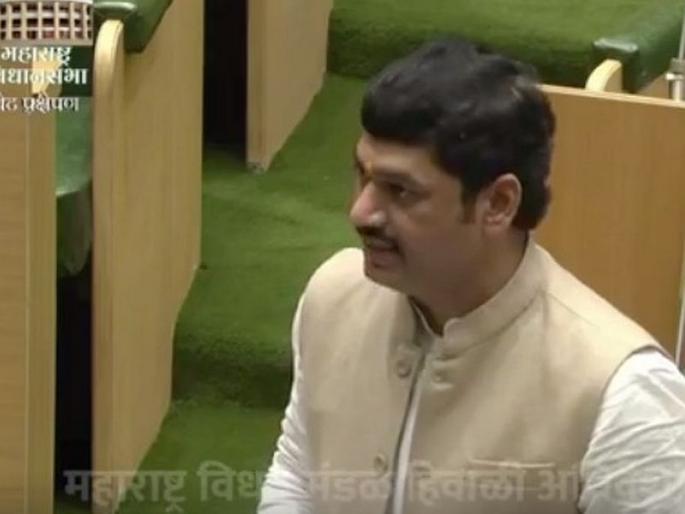 The Sharad Pawar pattern never ends, Dhananjay Munde advised Fadnavis | पवार पॅटर्न कधीच संपत नसतो, धनंजय मुंडेंनी दिला होता फडणवीसांना सल्ला The Sharad Pawar pattern never ends, Dhananjay Munde advised Fadnavis | पवार पॅटर्न कधीच संपत नसतो, धनंजय मुंडेंनी दिला होता फडणवीसांना सल्ला