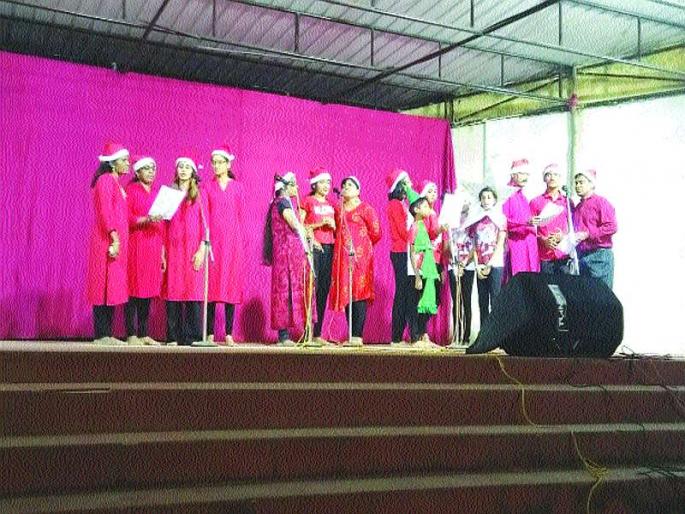 The scene on global warming in the church in Dombivli | डोंबिवलीतील चर्चमध्ये ग्लोबल वॉर्मिंगवर देखावा