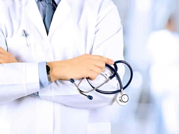 Resident doctors' agitation will intensify now; Interns, Bond Doctors involved in strike | निवासी डॉक्टरांचे आंदोलन आता अधिक तीव्र होणार; इंटर्न्स, बंधपत्रित डॉक्टर बंदमध्ये सहभागी Resident doctors' agitation will intensify now; Interns, Bond Doctors involved in strike | निवासी डॉक्टरांचे आंदोलन आता अधिक तीव्र होणार; इंटर्न्स, बंधपत्रित डॉक्टर बंदमध्ये सहभागी