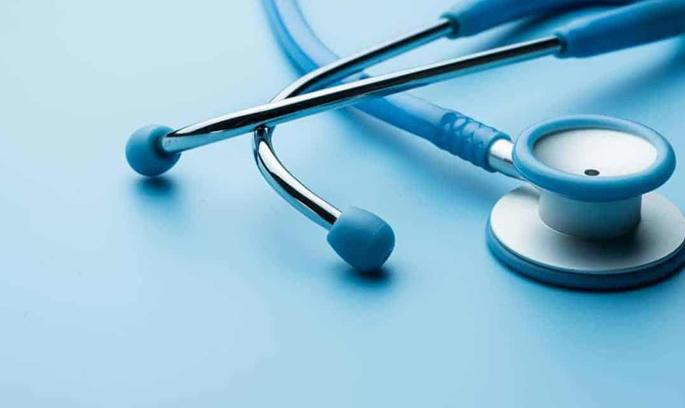 Solapur should provide services to four states, medical hub | चार राज्यांना सेवा देणारं सोलापूर व्हायला हवं मेडिकल हब