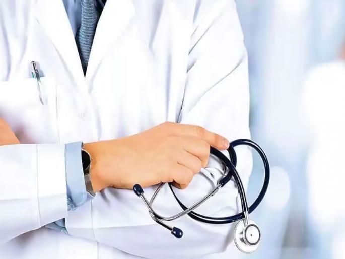 Child death due to private doctor mistake in Mhaswad satara, parents allege  | Satara: म्हसवडमधील खासगी डॉक्टरांच्या चुकीमुळे मुलाचा मृत्यू!, पालकांचा आरोप  Child death due to private doctor mistake in Mhaswad satara, parents allege  | Satara: म्हसवडमधील खासगी डॉक्टरांच्या चुकीमुळे मुलाचा मृत्यू!, पालकांचा आरोप