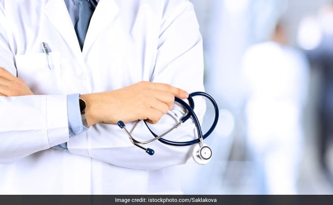 Another one thousand doctors will be recruited in the state | राज्यात आणखी एक हजार डॉक्टर्स भरणार