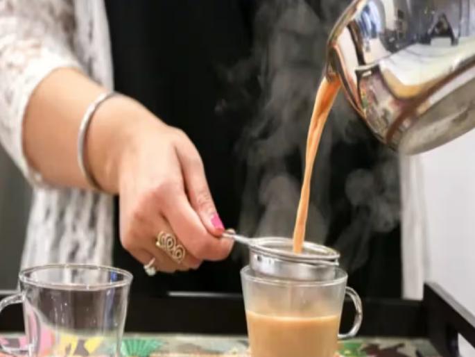 In Gujarat's Vadodara, the wife attempted suicide after her doctor husband did not come home to drink tea | चहाचा आग्रह पण असा? पती घरी आला नाही; पत्नीचा व्हिडीओ कॉल अन् टोकाचे पाऊल In Gujarat's Vadodara, the wife attempted suicide after her doctor husband did not come home to drink tea | चहाचा आग्रह पण असा? पती घरी आला नाही; पत्नीचा व्हिडीओ कॉल अन् टोकाचे पाऊल