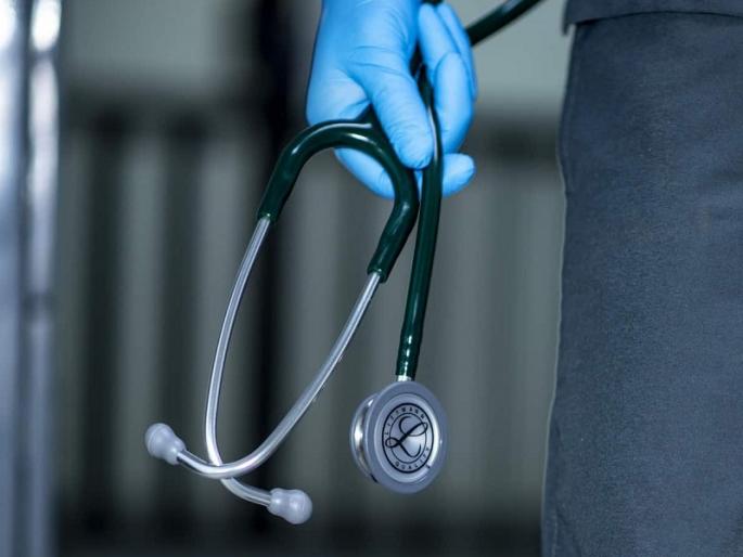 Private hospitals in the name of government doctors pune latest news | सरकारी डॉक्टरांच्या नावावर खासगी रुग्णालये! Private hospitals in the name of government doctors pune latest news | सरकारी डॉक्टरांच्या नावावर खासगी रुग्णालये!