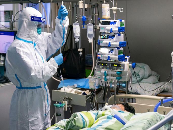 CoronaVirus marathi News private doctors must serve in government covid 19 hospitals state govt issues orders kkg | CoronaVirus News: सरकारी रुग्णालयांत सेवा द्या, अन्यथा...; खासगी डॉक्टरांना सरकारचे आदेश CoronaVirus marathi News private doctors must serve in government covid 19 hospitals state govt issues orders kkg | CoronaVirus News: सरकारी रुग्णालयांत सेवा द्या, अन्यथा...; खासगी डॉक्टरांना सरकारचे आदेश