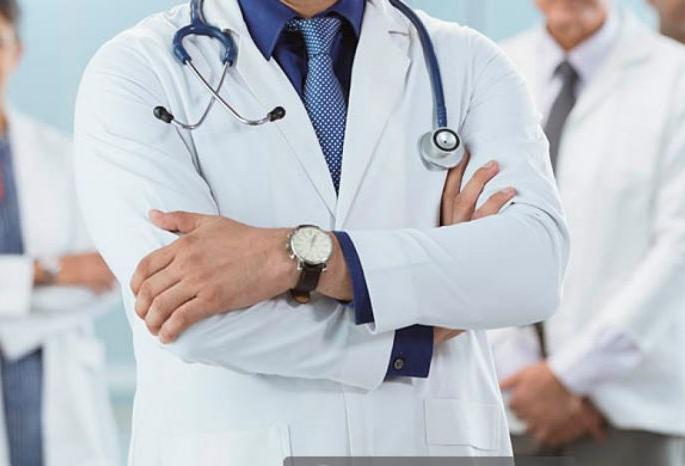 Doctors strike in Nagpur back, decision to make it permanent soon | नागपुरात डॉक्टरांचा संप मागे, स्थायी करण्यावर लवकरच निर्णय