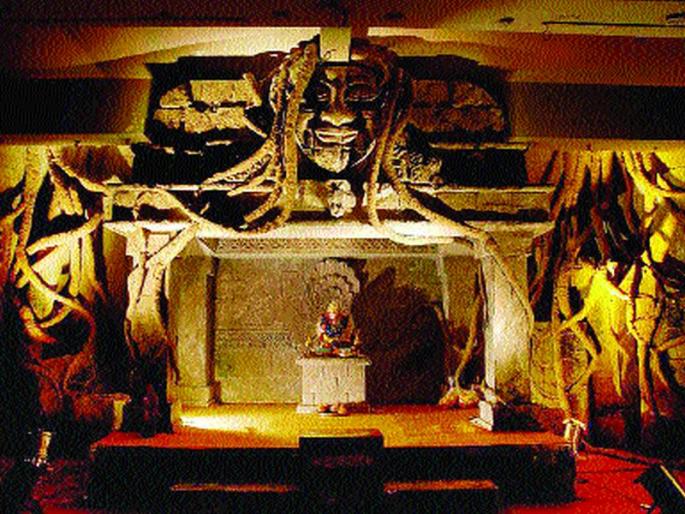 It's like a knife! | जणू अत्तराची कुपीच! It's like a knife! | जणू अत्तराची कुपीच!