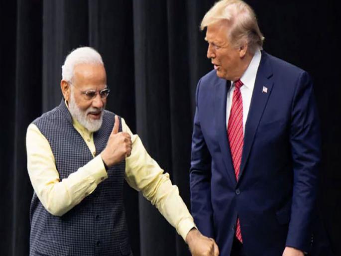 Howdy Modi: PM Narendra Modi and Donald Trump take selfie with 'that' little boy | Howdy Modi: अन् 'त्या' लहानग्यासोबत मोदी आणि ट्रम्प यांनी घेतला सेल्फी Howdy Modi: PM Narendra Modi and Donald Trump take selfie with 'that' little boy | Howdy Modi: अन् 'त्या' लहानग्यासोबत मोदी आणि ट्रम्प यांनी घेतला सेल्फी