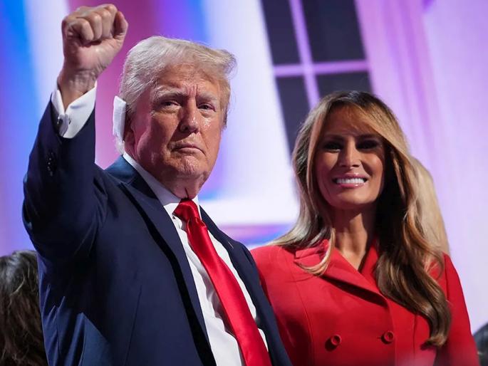 3 marriages 5 children Who's in the family of 78-year-old Donald Trump know all about us new president family | 3 लग्न... 5 मुलं...! 78 वर्षीय डोनाल्ड ट्रम्प यांच्या कुटुंबात कोण-कोण...? 3 marriages 5 children Who's in the family of 78-year-old Donald Trump know all about us new president family | 3 लग्न... 5 मुलं...! 78 वर्षीय डोनाल्ड ट्रम्प यांच्या कुटुंबात कोण-कोण...?