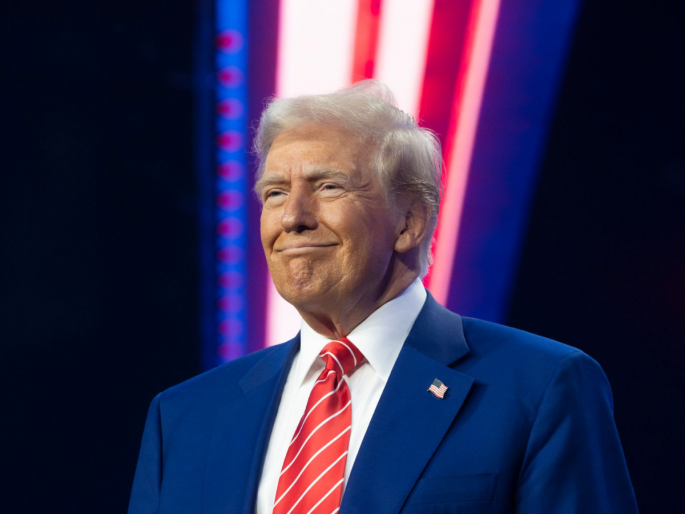 Donald Trump on Russia Ukraine Peace Deal | Donald Trump: रशिया-युक्रेन शांतता कराराच्या अगदी जवळ, ट्रम्प यांचा दावा; मॉस्को-कीवकडे विशेष दूत रवाना!