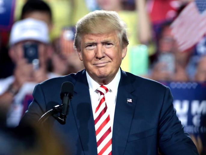 Trump bhagwan hai kya that 70 lakh people will welcome him, asks Congress leader Adhir Ranjan | डोनाल्ड ट्रम्प काय भगवान आहेत?, काँग्रेस नेत्याची खोचक प्रतिक्रिया Trump bhagwan hai kya that 70 lakh people will welcome him, asks Congress leader Adhir Ranjan | डोनाल्ड ट्रम्प काय भगवान आहेत?, काँग्रेस नेत्याची खोचक प्रतिक्रिया