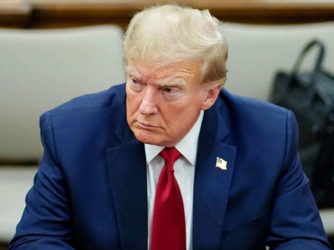 US Presidential Election 2024 US' Colorado court disqualifies Donald Trump from presidential primary ballot | US Presidential Election 2024: डोनाल्ड ट्रम्प यांना मोठा झटका! अध्यक्षपदाची निवडणूक लढवता येणार नाही; कोर्टाने अपात्र घोषित केले US Presidential Election 2024 US' Colorado court disqualifies Donald Trump from presidential primary ballot | US Presidential Election 2024: डोनाल्ड ट्रम्प यांना मोठा झटका! अध्यक्षपदाची निवडणूक लढवता येणार नाही; कोर्टाने अपात्र घोषित केले