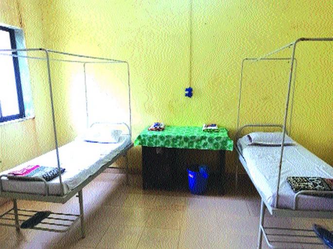 Setting up of Kovid Center for Police; Separate arrangement of 45 beds | पोलिसांसाठी कोविड सेंटरची उभारणी; ४५ बेडची स्वतंत्र व्यवस्था Setting up of Kovid Center for Police; Separate arrangement of 45 beds | पोलिसांसाठी कोविड सेंटरची उभारणी; ४५ बेडची स्वतंत्र व्यवस्था