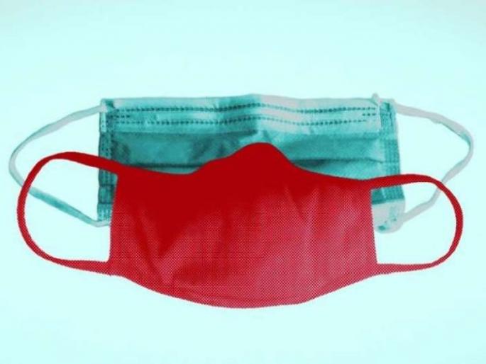‘Double Mask’ increases sales; Sanitizers also account for prices | ‘डबल मास्क’मुळे विक्रीत वाढ; सॅनिटायझरही खातेय भाव ‘Double Mask’ increases sales; Sanitizers also account for prices | ‘डबल मास्क’मुळे विक्रीत वाढ; सॅनिटायझरही खातेय भाव
