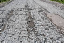 Worst road from Fardapur to Jalgaon | फर्दापूर ते जळगाव रस्ता सर्वाधिक खराब