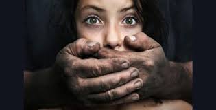 Palghar, who was kidnapped from Jalgaon district, was found in Palghar | जळगाव जिल्ह्यातून अपहरण झालेली मुलगी सापडली पालघरला Palghar, who was kidnapped from Jalgaon district, was found in Palghar | जळगाव जिल्ह्यातून अपहरण झालेली मुलगी सापडली पालघरला