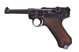 Yaval's bravery caught a man with a pistol | यावलच्या सराफाला लुटणा-या एकाला पिस्तुलसह पकडले