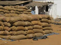 Proposal for the suspension of three godowners in the government godown in the defamation case in Jalgaon district | जळगाव जिल्ह्यात सरकारी गोदामात धान्यात अफरातफर प्रकरणात तीन गोदामपालांचा निलंबनाचा प्रस्ताव Proposal for the suspension of three godowners in the government godown in the defamation case in Jalgaon district | जळगाव जिल्ह्यात सरकारी गोदामात धान्यात अफरातफर प्रकरणात तीन गोदामपालांचा निलंबनाचा प्रस्ताव