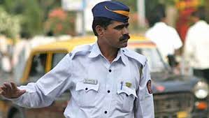 Traffic jams all over the city | शहरात ठिकठिकाणी वाहतूक कोंडी Traffic jams all over the city | शहरात ठिकठिकाणी वाहतूक कोंडी