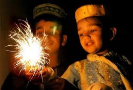 This year Eid, Dussehra and Diwali with masks | यंदा मास्कसह ईद, दसरा अन् दिवाळीही This year Eid, Dussehra and Diwali with masks | यंदा मास्कसह ईद, दसरा अन् दिवाळीही