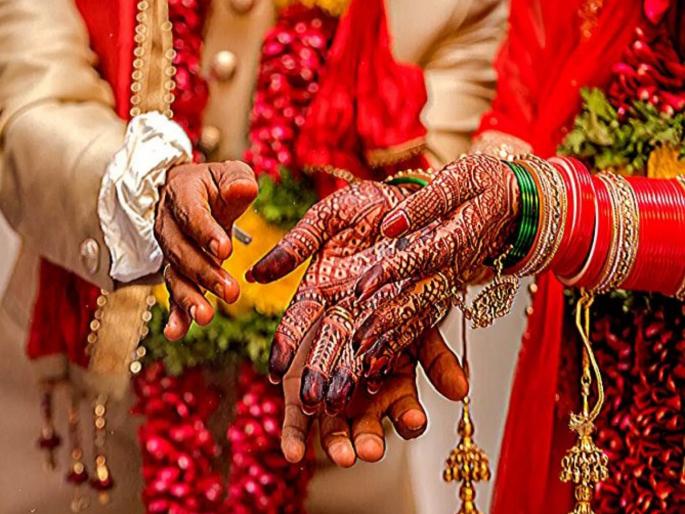 in mumbai harassment for dowry does not stop about 2 thousand 584 crimes related to women registered in 5 months  | आर्थिक राजधानीतही हुंड्यासाठी छळ थांबेना; ५ महिन्यांत महिलांसंबंधित २ हजार ५८४ गुन्हे नोंद  in mumbai harassment for dowry does not stop about 2 thousand 584 crimes related to women registered in 5 months  | आर्थिक राजधानीतही हुंड्यासाठी छळ थांबेना; ५ महिन्यांत महिलांसंबंधित २ हजार ५८४ गुन्हे नोंद