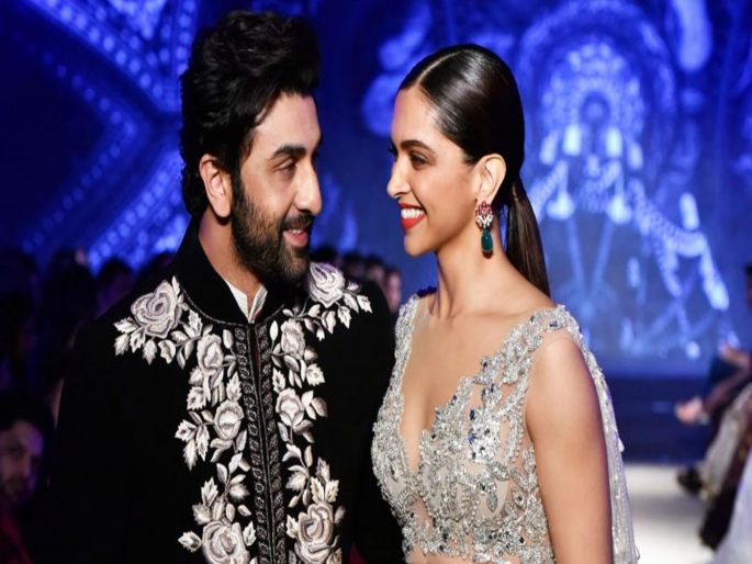 what is the true reason behind the breakup between deepika padukone and ranbir kapoor | प्रेमात आकंठ बुडालेले असताना दीपिका आणि रणबीरचे अचानक झाले होते ब्रेकअप, कारण वाचून व्हाल हैराण what is the true reason behind the breakup between deepika padukone and ranbir kapoor | प्रेमात आकंठ बुडालेले असताना दीपिका आणि रणबीरचे अचानक झाले होते ब्रेकअप, कारण वाचून व्हाल हैराण