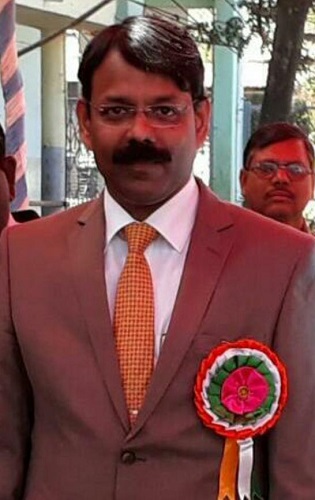 Kolhapur's incumbent replaced abruptly, | कोल्हापूरच्या अधिष्ठाताची बदली, डॉ. रामानंद नियुक्त, कोरोनाग्रस्तांची संख्या २६१ वर Kolhapur's incumbent replaced abruptly, | कोल्हापूरच्या अधिष्ठाताची बदली, डॉ. रामानंद नियुक्त, कोरोनाग्रस्तांची संख्या २६१ वर