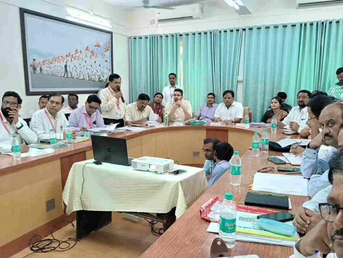 There will be inspection of food fruits and hotel food provided to the Varkari | वारकऱ्यांना देण्यात येणाऱ्या अन्नाची, फळांची अन् हॉटेलमधील खाद्यपदार्थांची तपासणी होणार There will be inspection of food fruits and hotel food provided to the Varkari | वारकऱ्यांना देण्यात येणाऱ्या अन्नाची, फळांची अन् हॉटेलमधील खाद्यपदार्थांची तपासणी होणार