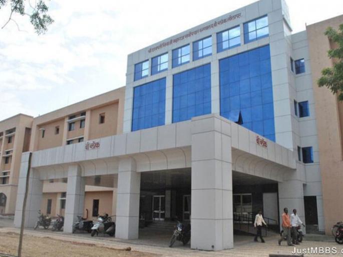 Good News; Modern ICU to be set up in Civil; Each bed will have a ventilator | Good News; सिव्हिलमध्ये साकारणार मॉडर्न आयसीयू; प्रत्येक बेडला असणार व्हेंटिलेटर Good News; Modern ICU to be set up in Civil; Each bed will have a ventilator | Good News; सिव्हिलमध्ये साकारणार मॉडर्न आयसीयू; प्रत्येक बेडला असणार व्हेंटिलेटर