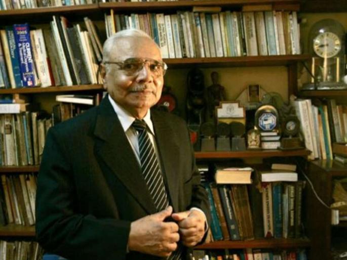 Dr. Vitthal Prabhu passed away | कामजीवनाबाबत समुपदेशन करणारे डॉ. विठ्ठल प्रभू यांचे निधन Dr. Vitthal Prabhu passed away | कामजीवनाबाबत समुपदेशन करणारे डॉ. विठ्ठल प्रभू यांचे निधन